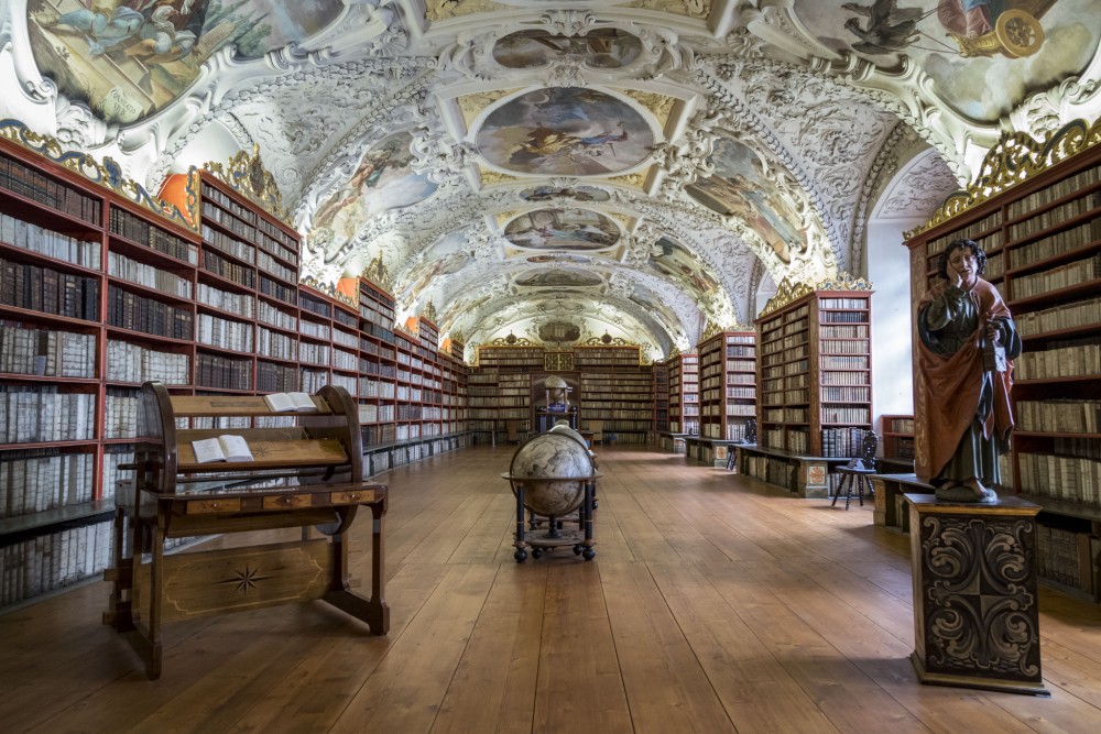 Knižnica na Strahovskom kláštore v Prahe