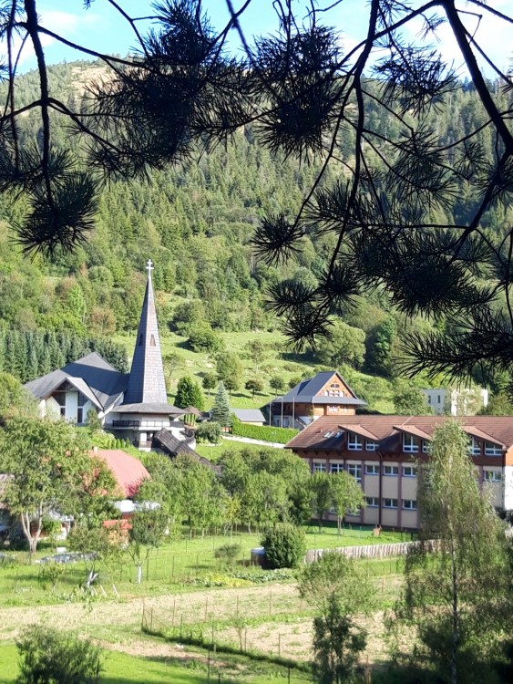 Malá malebná obec na Kysuciach...