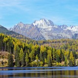 Štrbské pleso na jeseň