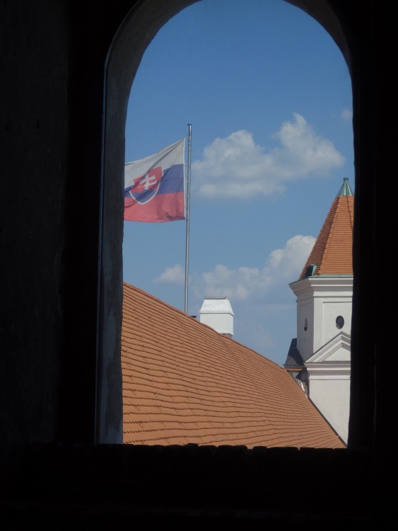 Z okienka bratislavského hradu