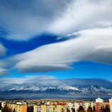 oblačnosť na Popradom a Tatrami