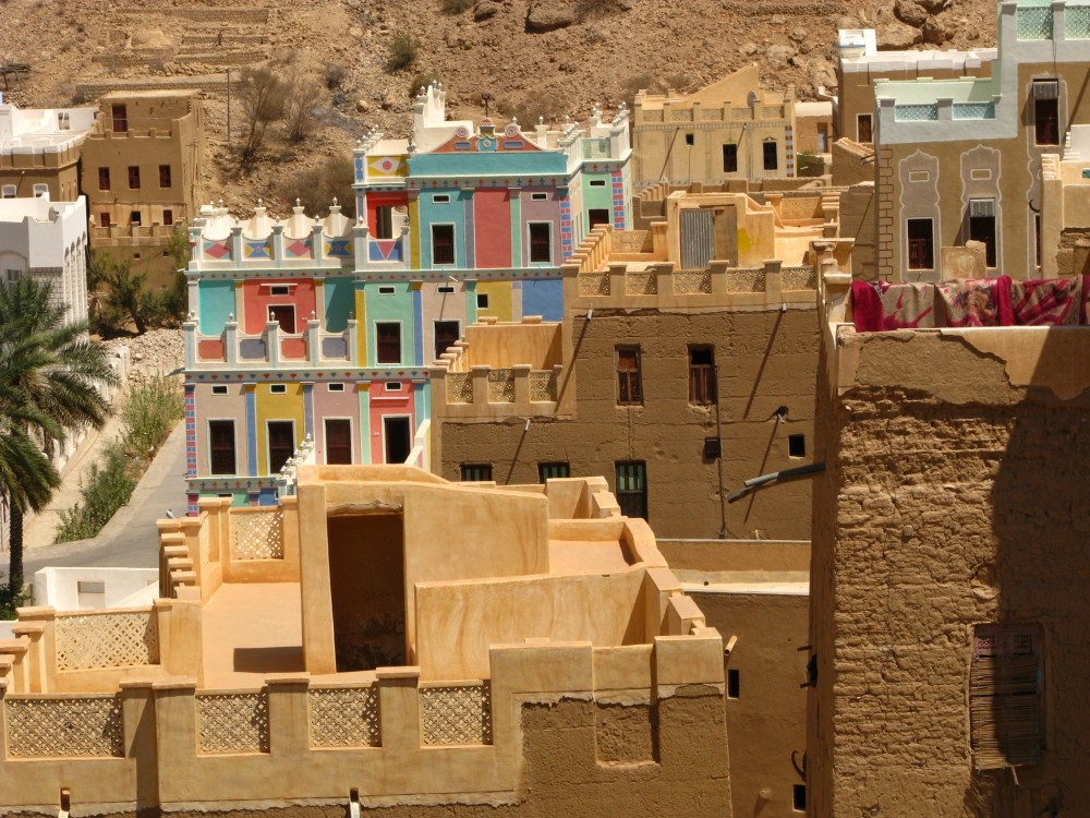 Dom v Dolnom Bugšane, Jemen