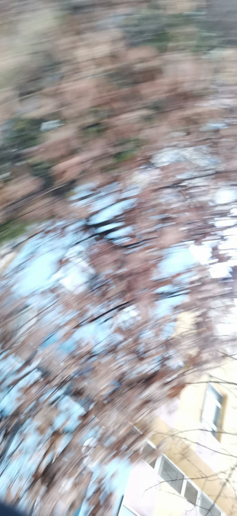 Zdá sa, lietam priestorom