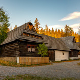 Múzeum oravskej dediny v Zuberci.