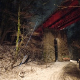 Zimná noc na pod mostom