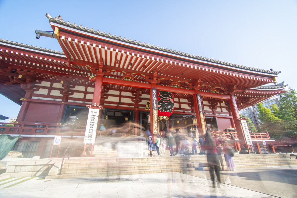 Rušný chrám Sensō-ji